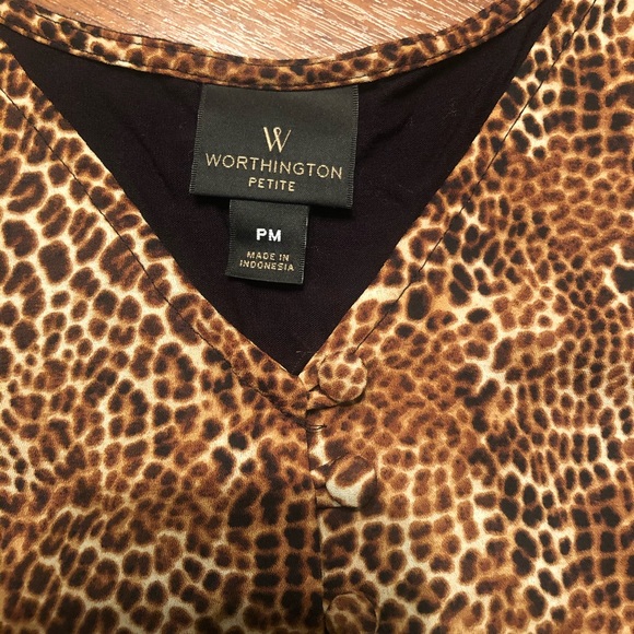 Worthington V Neck Leopard Print Tank Top. Size is Petite Medium. - Picture 2 of 8